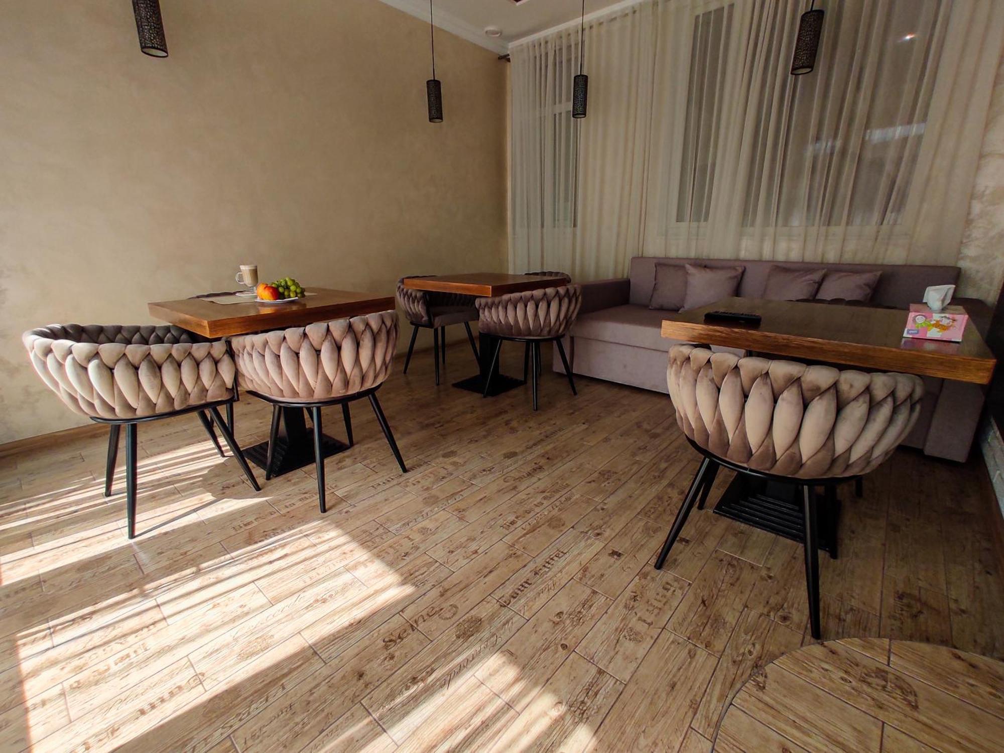 Vip Hotel Izmail Luaran gambar
