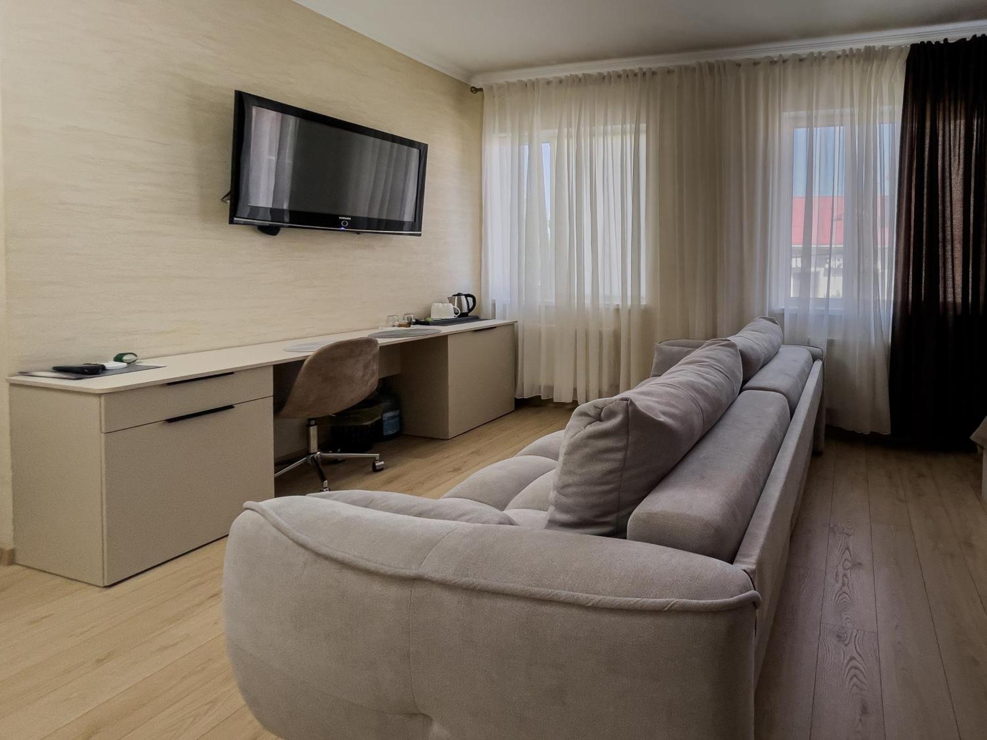 Vip Hotel Izmail Luaran gambar